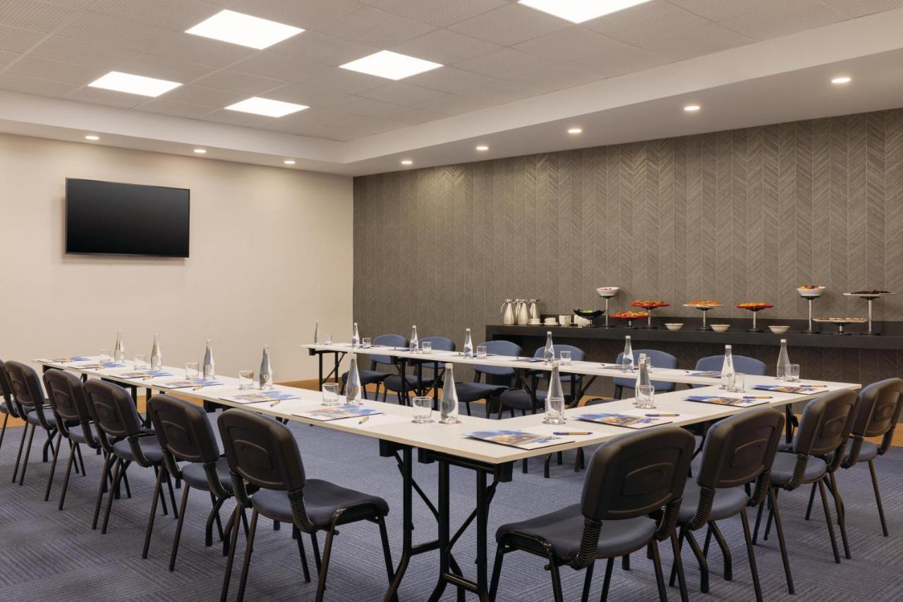 Tryp By Wyndham Istanbul Atasehir Hotel Kültér fotó